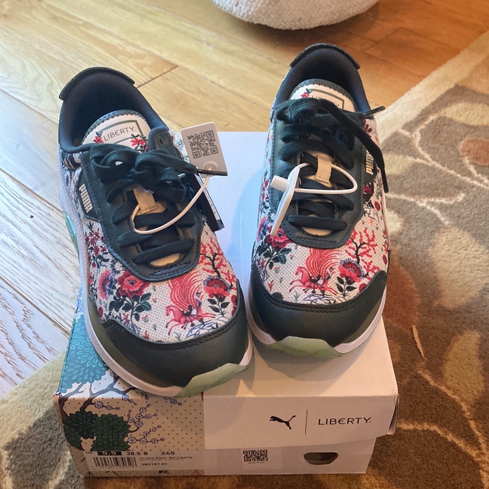 WMNS) PUMA Liberty of London x Cruise Rider NU 'Floral' Womens  US8